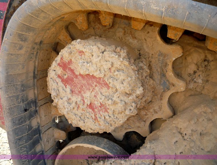 image for item 2096 2006 Takeuchi TL140 skid steer