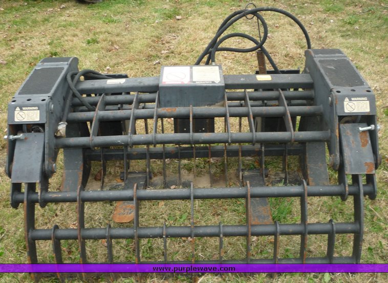image for item 2100 Quad Flex 116-07020 grapple skid steer attachment