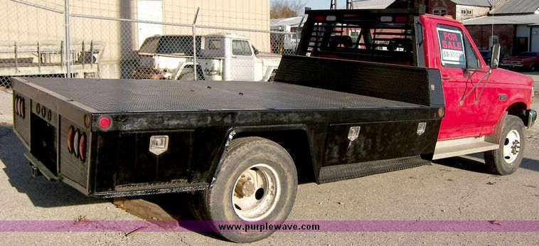 image for item 2105 1995 Ford F350 dually pickup