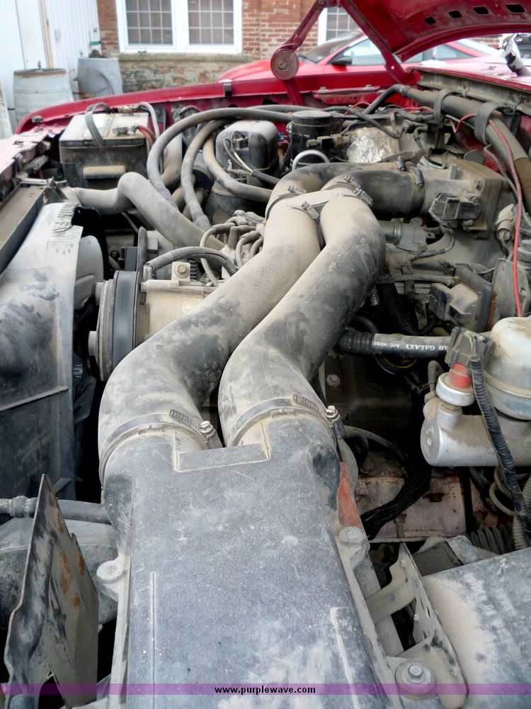 image for item 2105 1995 Ford F350 dually pickup