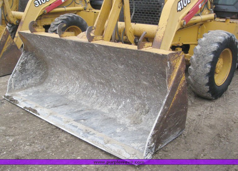 image for item 3910 1998 John Deere 410E loader backhoe
