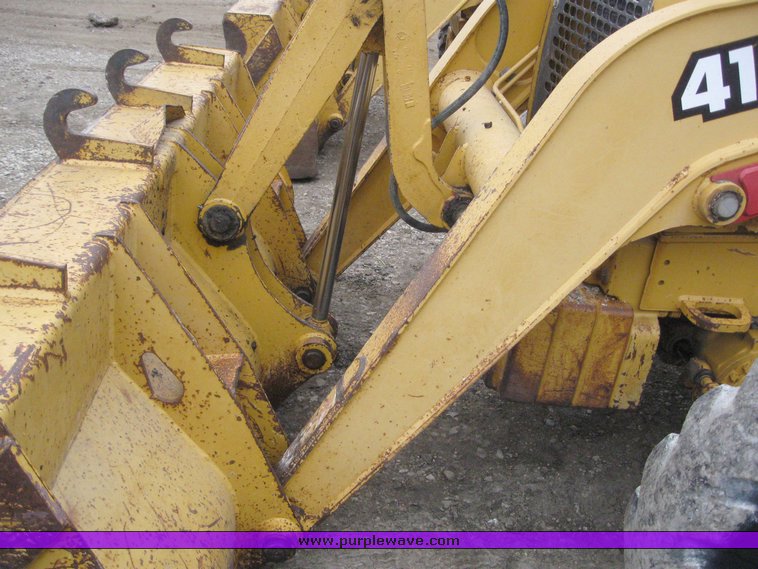 image for item 3910 1998 John Deere 410E loader backhoe