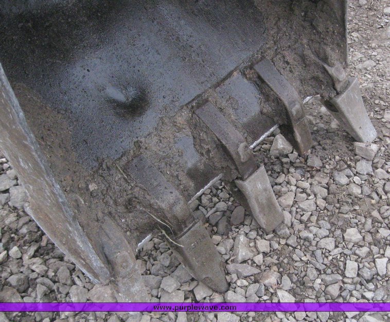 image for item 3910 1998 John Deere 410E loader backhoe