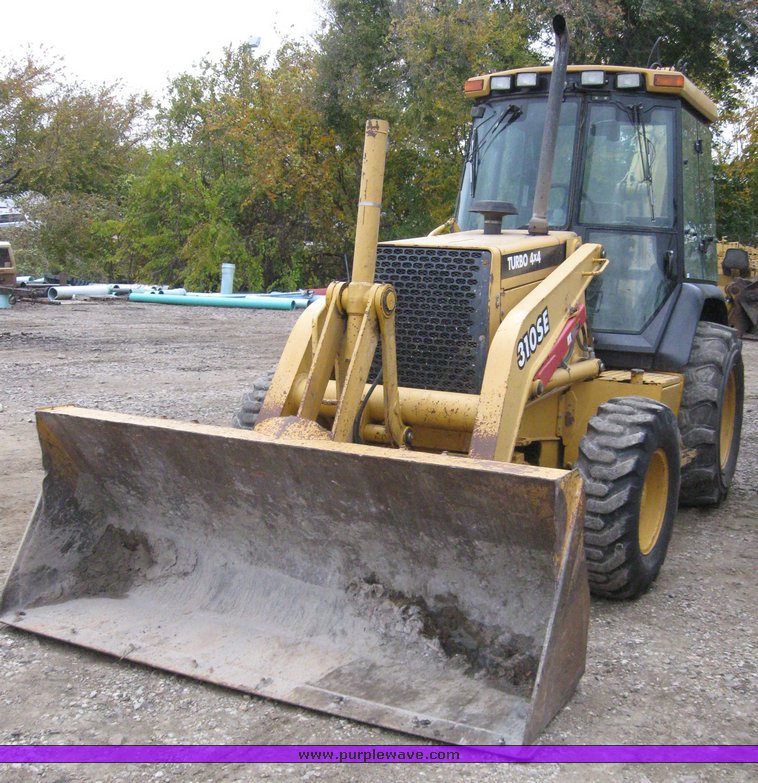 image for item 3911 1999 John Deere 310SE loader backhoe