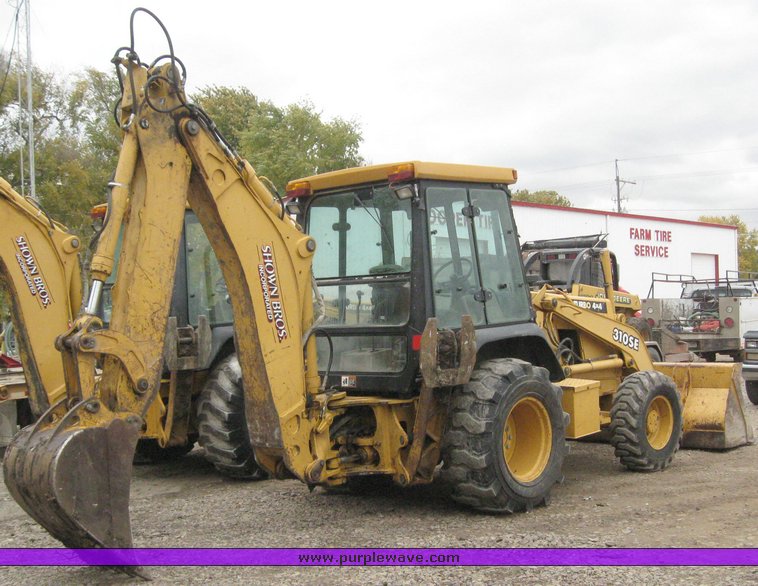 image for item 3911 1999 John Deere 310SE loader backhoe