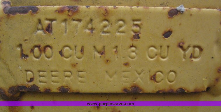 image for item 3911 1999 John Deere 310SE loader backhoe