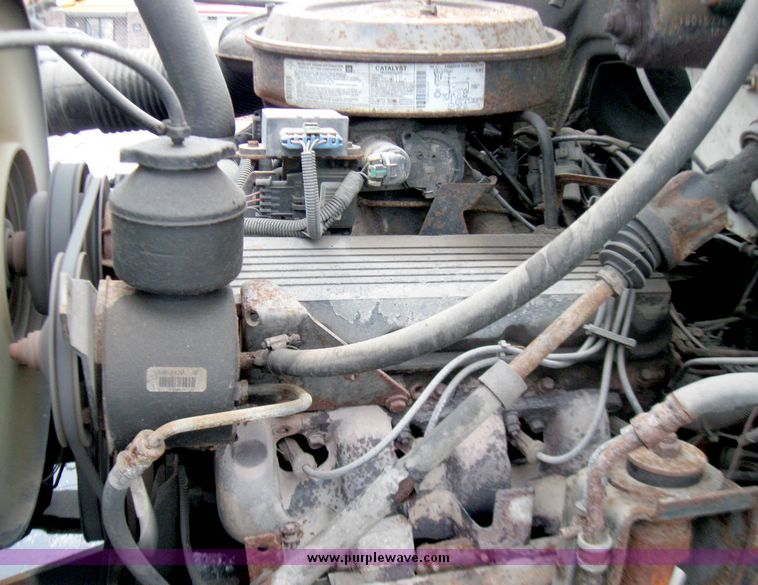 image for item 3966 1996 GMC Kodiak C7H042 Topkick truck with dump-bed