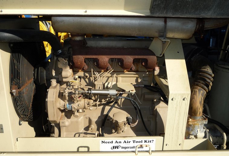 image for item 4093 2004 Ingersoll Rand P185WJD air compressor