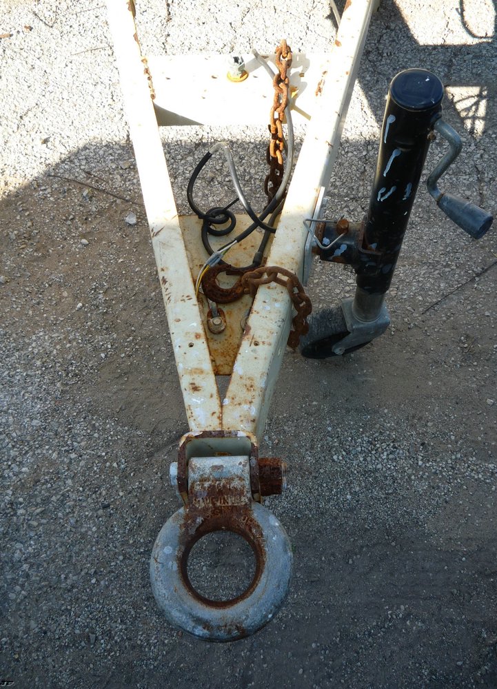 image for item 4093 2004 Ingersoll Rand P185WJD air compressor