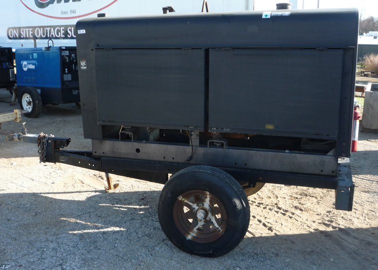 image for item 4094 Lincoln Electric K1278-5 Shield Arc SA-400 DC arc welder