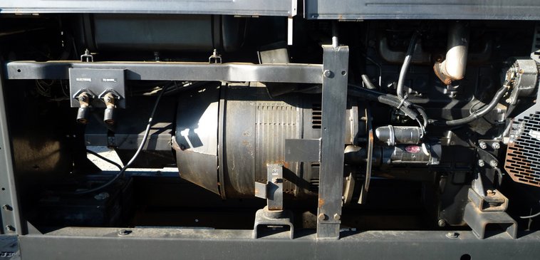 image for item 4094 Lincoln Electric K1278-5 Shield Arc SA-400 DC arc welder