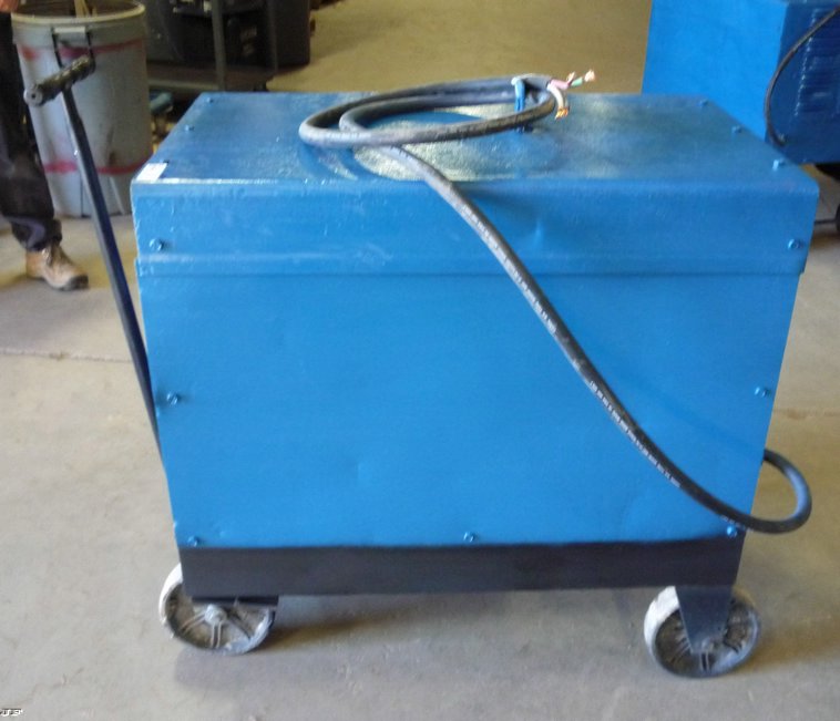 image for item 4123 Miller SRH-333 DC arc welder