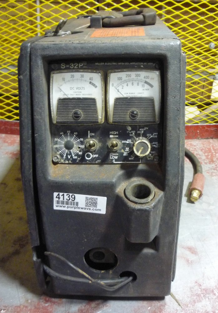 Miller Super S32P voltage sensing wire feeder in Kansas City, MO