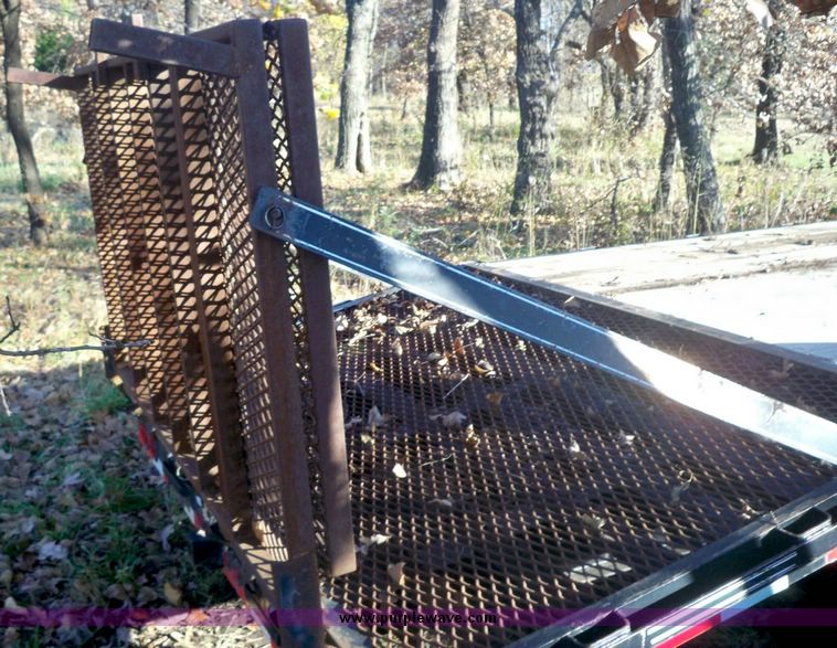 image for item 4317 Trail Master 24' goose neck trailer