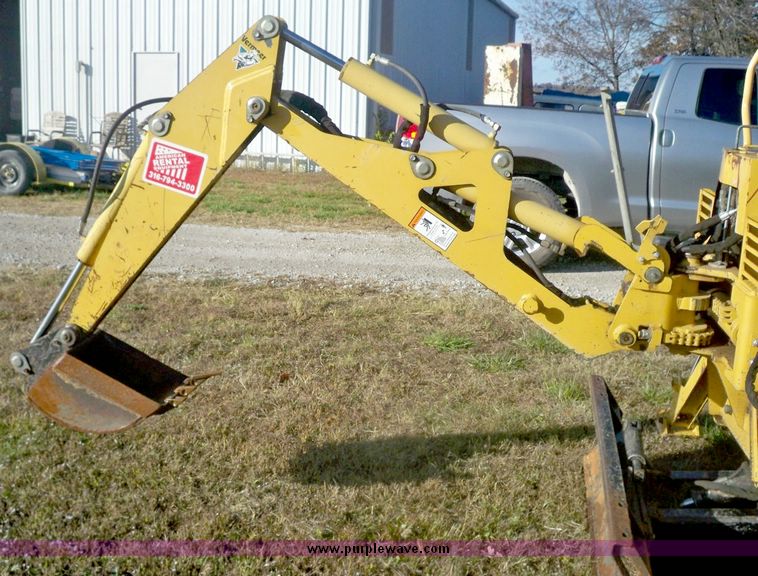 image for item 4319 Vermeer trencher