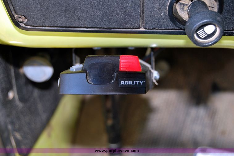 image for item 6017 1986 GMC C7000 dump truck