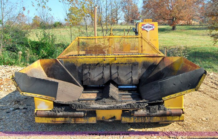 image for item 6020 1977 Blaw-Knox PF-22 wheel mounted asphalt paver
