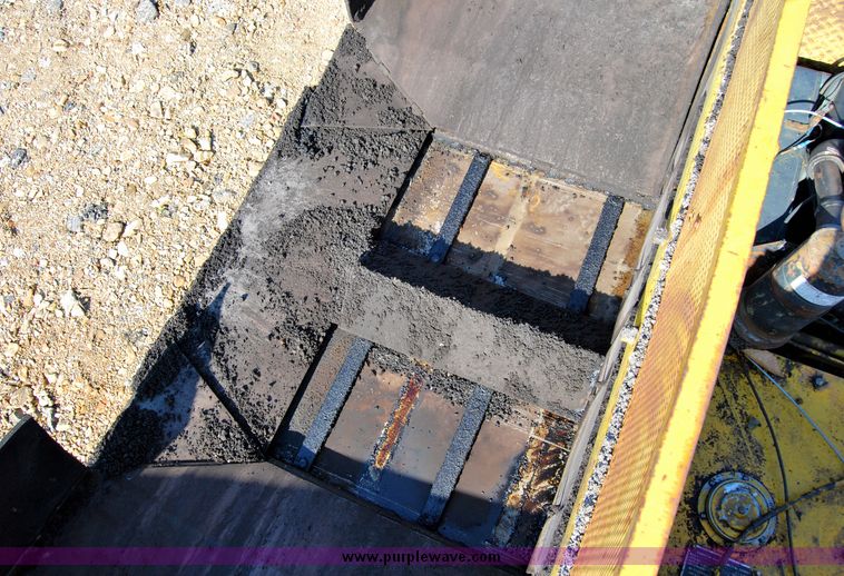 image for item 6020 1977 Blaw-Knox PF-22 wheel mounted asphalt paver