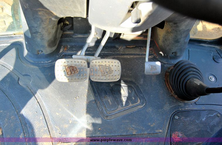 image for item 6021 2005 JCB 214 loader backhoe