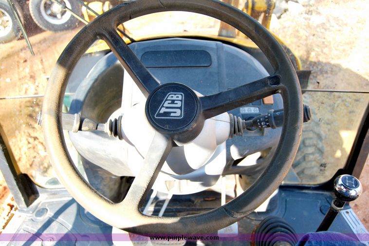 image for item 6021 2005 JCB 214 loader backhoe