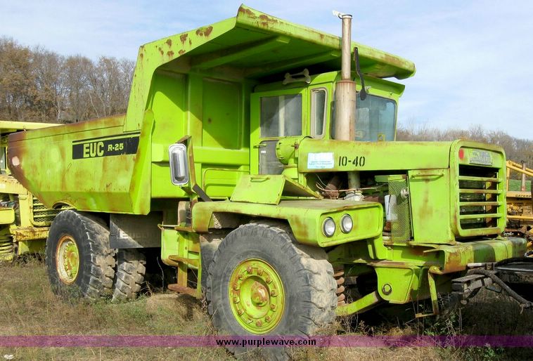 image for item 6391 Euclid R-25 dump truck