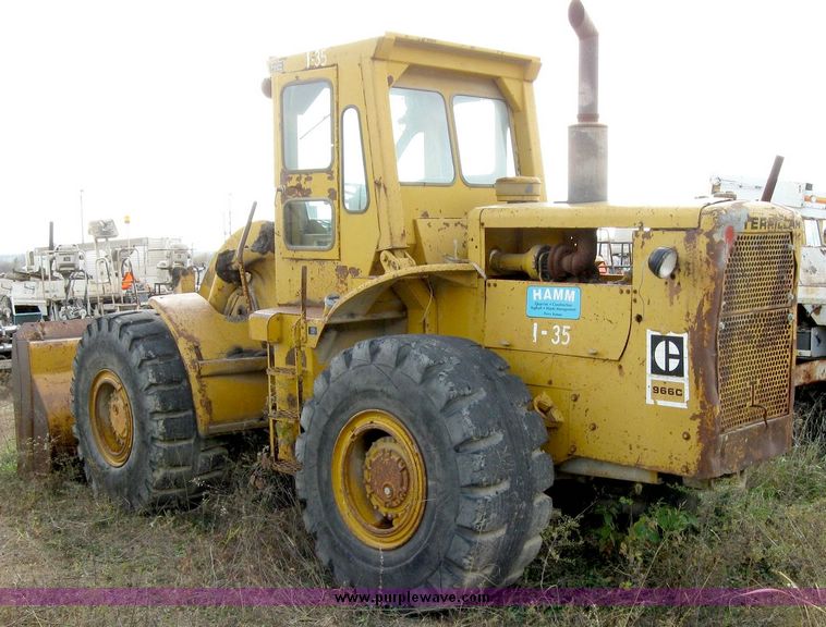 image for item 6392 Caterpillar 966C wheel loader
