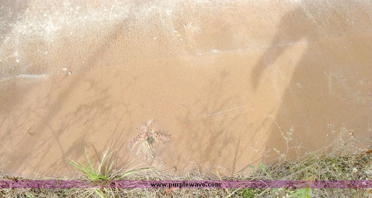 image for item 6392 Caterpillar 966C wheel loader