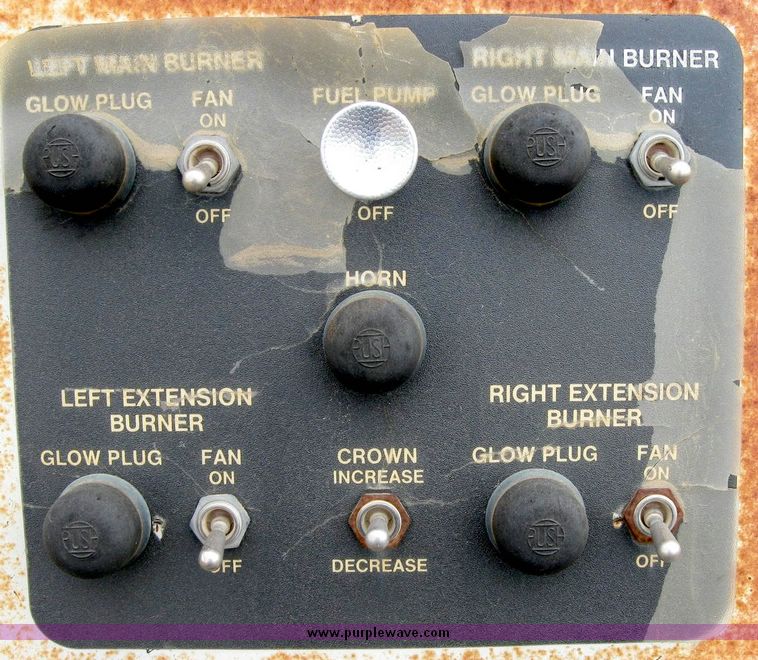 image for item 6394 Cedarapids 561 Grayhound asphalt paver