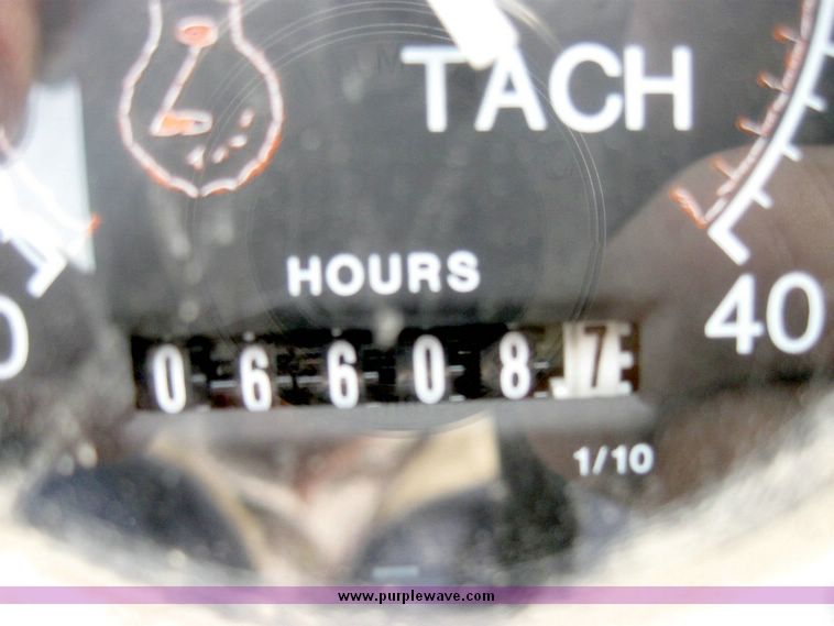 image for item 6394 Cedarapids 561 Grayhound asphalt paver