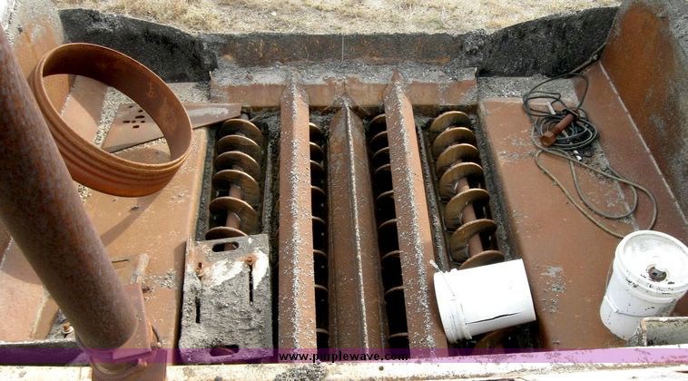 image for item 6394 Cedarapids 561 Grayhound asphalt paver