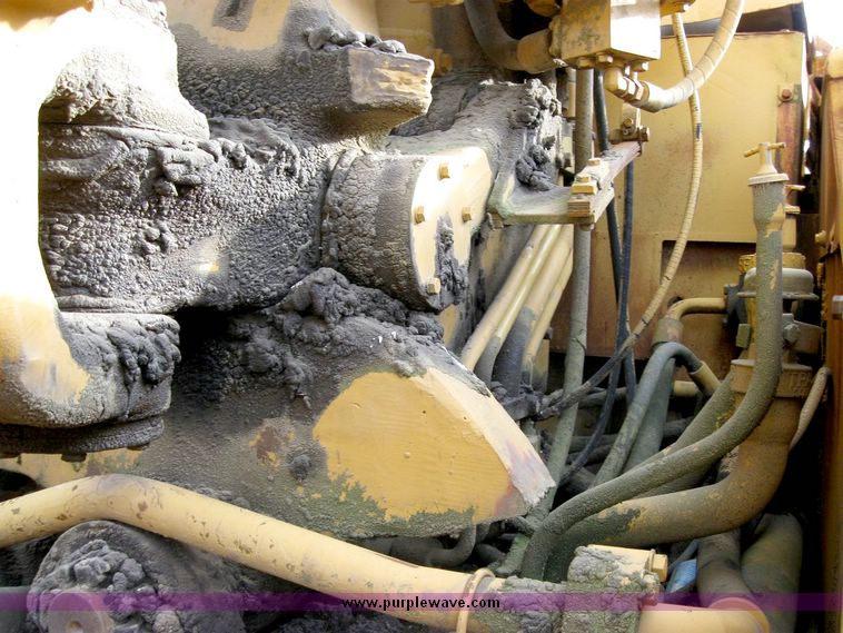 image for item 6396 Caterpillar 621B scraper