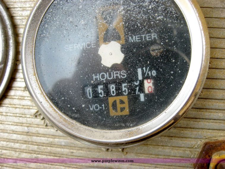 image for item 6396 Caterpillar 621B scraper