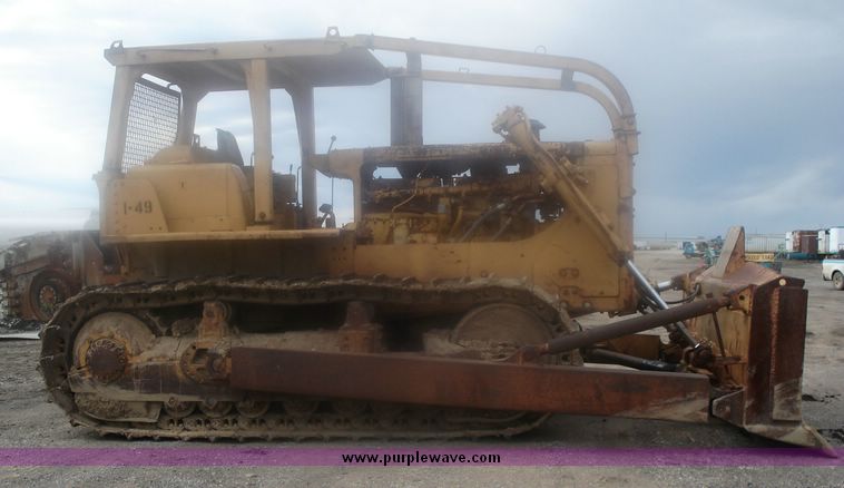 image for item 8591 1974 Caterpillar D8H dozer