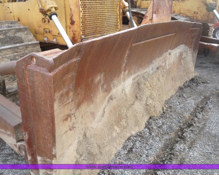 image for item 8591 1974 Caterpillar D8H dozer