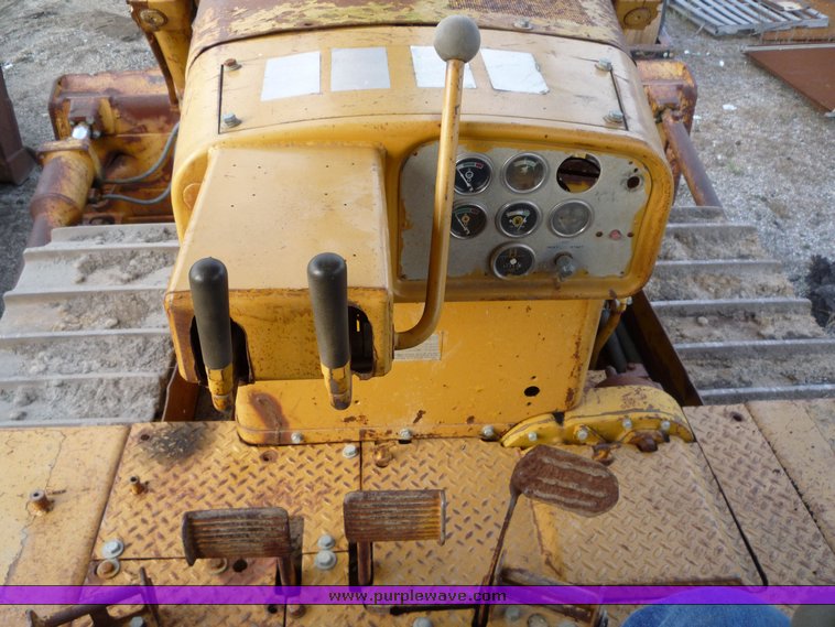 image for item 8591 1974 Caterpillar D8H dozer