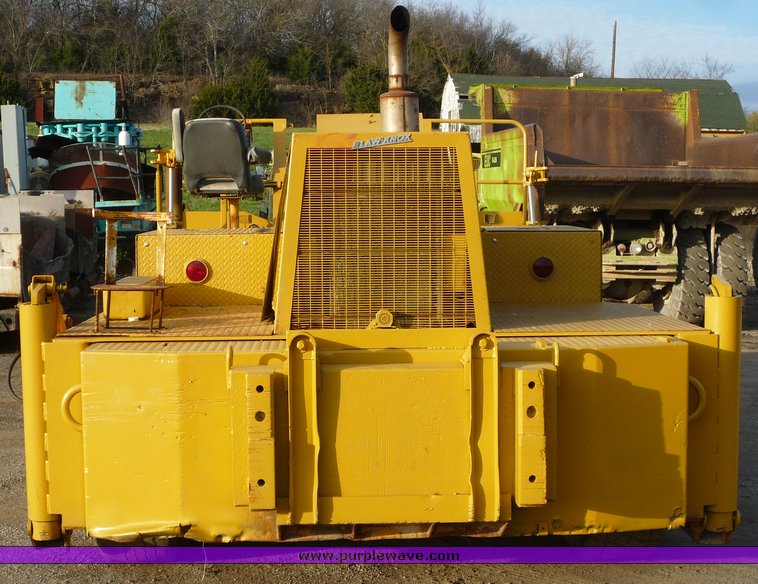 image for item 8592 1990 Blaw-Knox RW100A shoulder machine