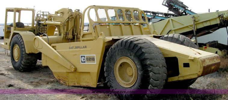image for item 8823 Caterpillar 621B scraper