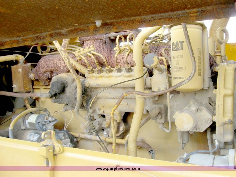 image for item 8824 Caterpillar 966C wheel loader