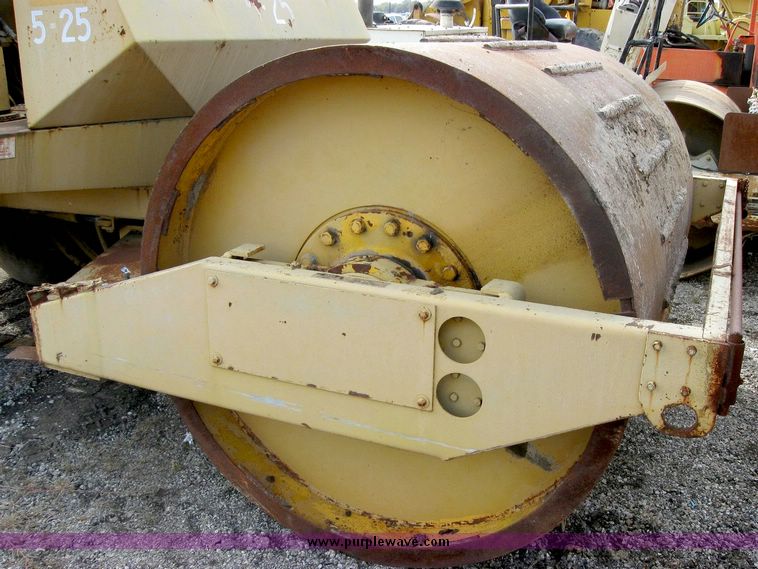 image for item 8831 Bros SPV-730 roller