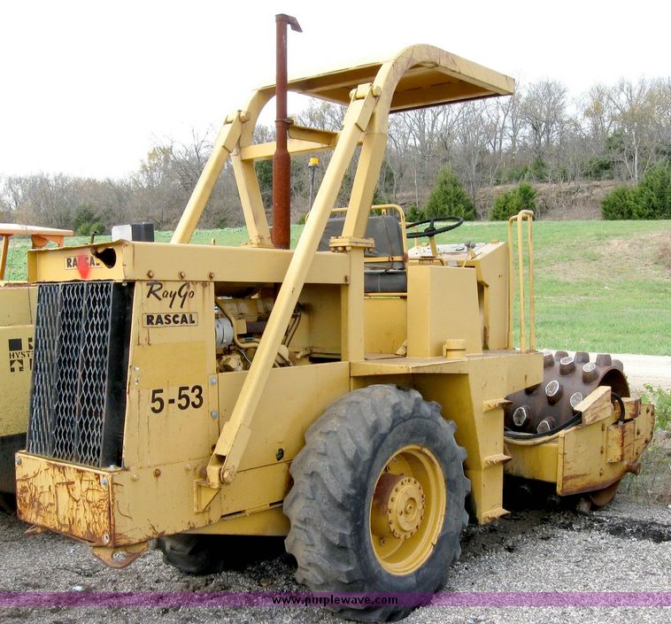 image for item 8833 Raygo Rascal dirt compactor