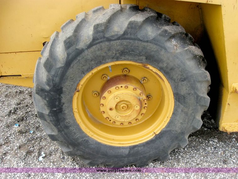 image for item 8833 Raygo Rascal dirt compactor