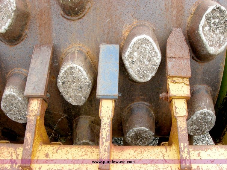 image for item 8833 Raygo Rascal dirt compactor