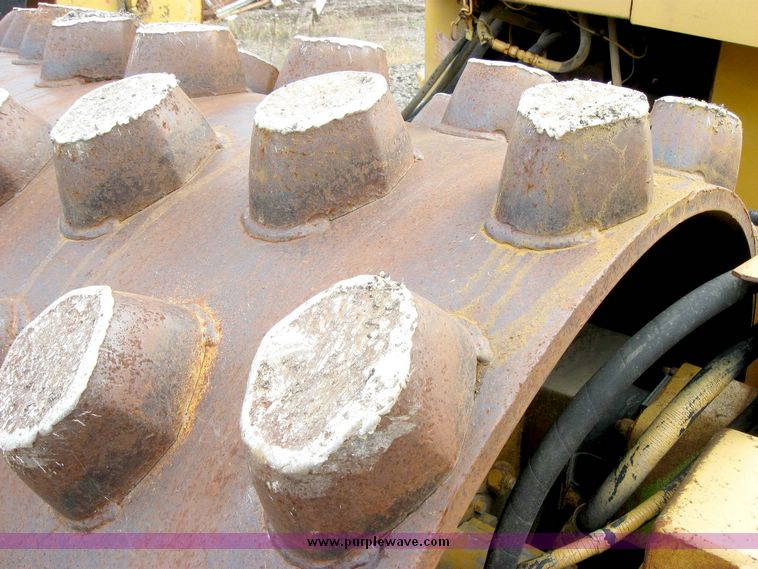 image for item 8833 Raygo Rascal dirt compactor