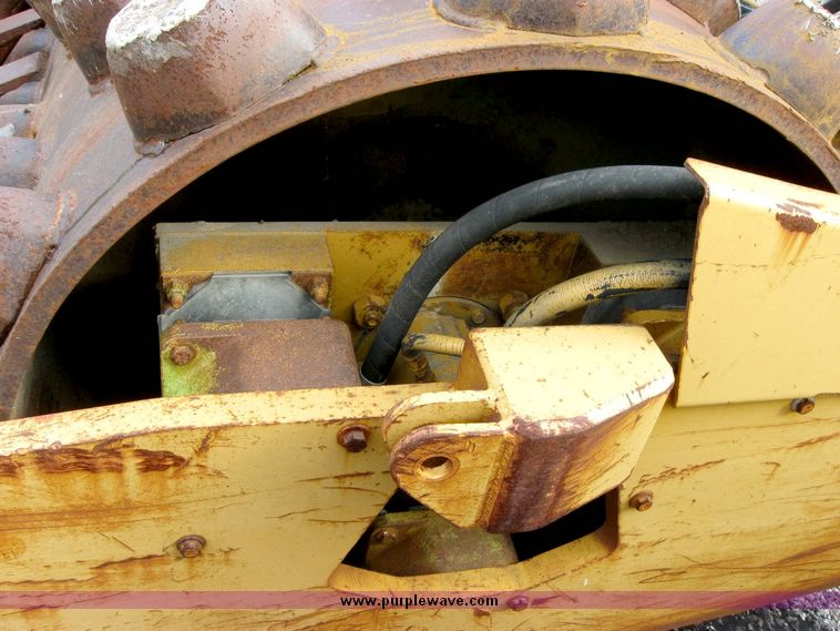 image for item 8833 Raygo Rascal dirt compactor