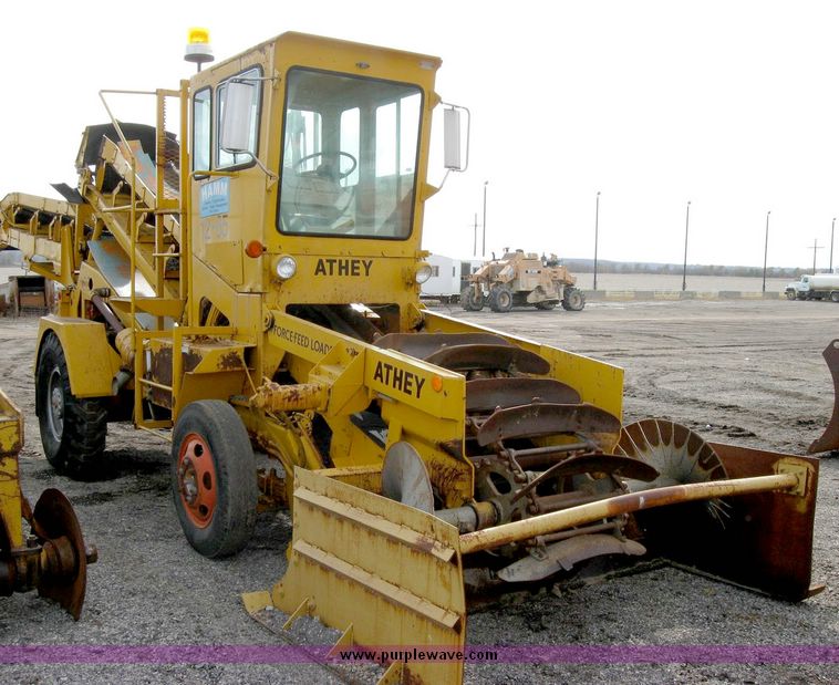 image for item 8835 Athey 7-12 force feed loader