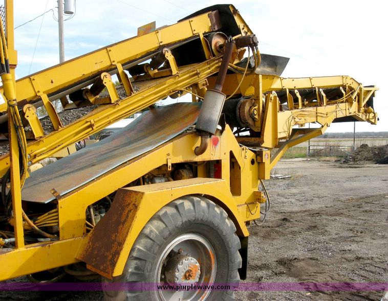 image for item 8835 Athey 7-12 force feed loader