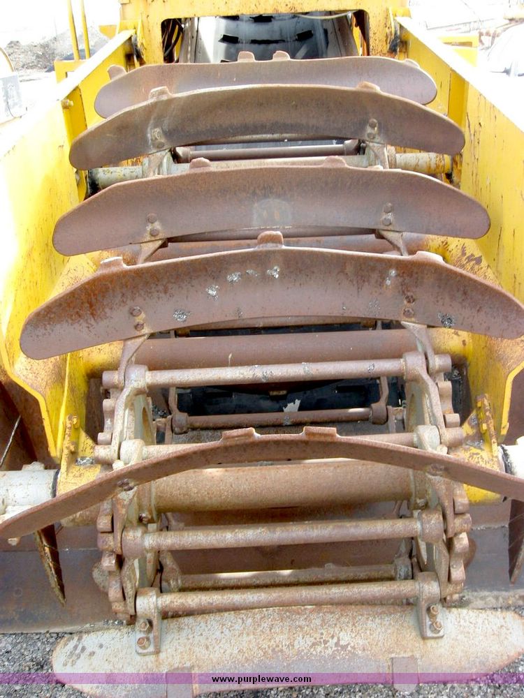 image for item 8835 Athey 7-12 force feed loader