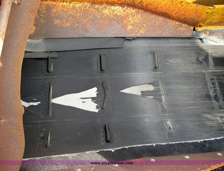 image for item 8835 Athey 7-12 force feed loader