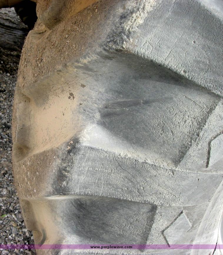 image for item 8835 Athey 7-12 force feed loader