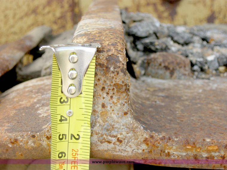 image for item 8838 Caterpillar D9G dozer